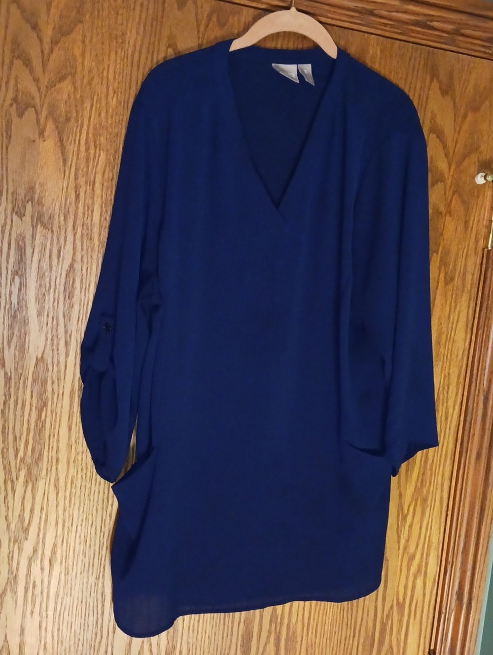 Women's Chico's Lightweight Pullover V Neck Top